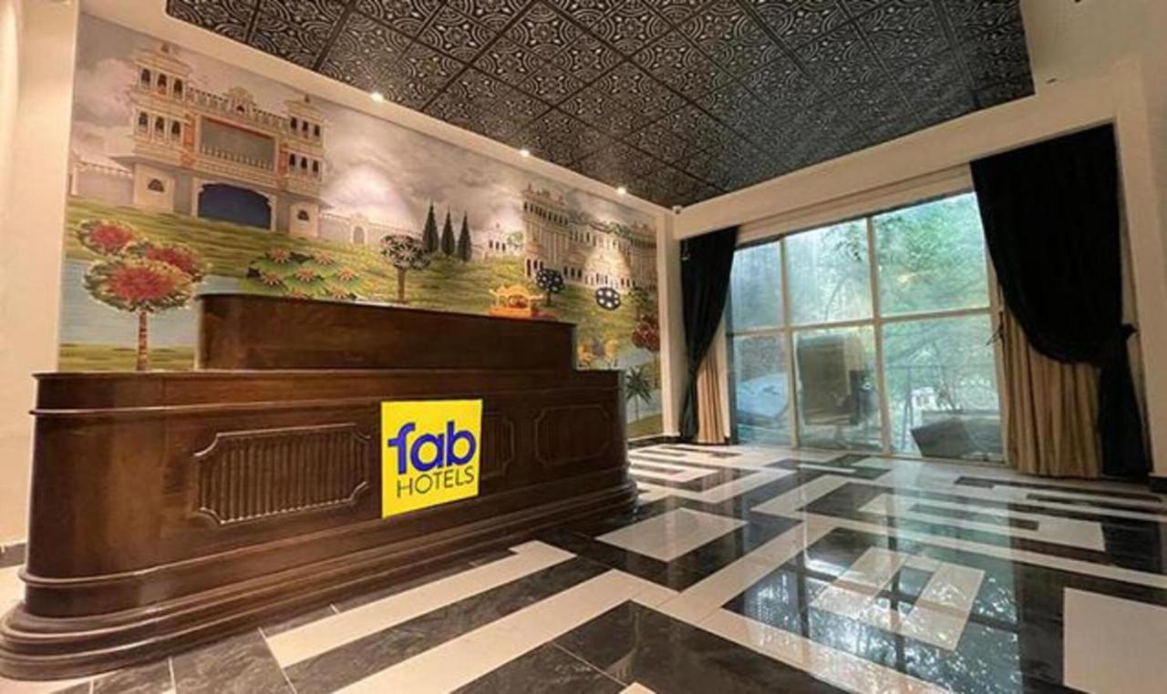 Fabhotel Prime The Seven Seeds Nuova Delhi Esterno foto